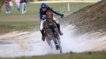 Gaspard Maksud et Zaragoza ont terminé dans le Top dix de leurs deux premiers championnats internationaux, à Pratoni et Le-Pin-au-Haras.