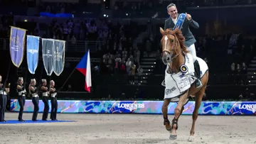 L’image d’un Julien Épaillard conquérant avec Dubaï du Cèdre lors du Super Grand Prix Longines de Prague, restera parmi les moments forts du dernier trimestre de 2023.
