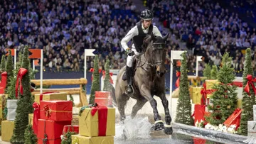Maxime Livio et Boleybawn Prince ont parfaitement défendu leur victoire de 2022 dans le Top Ten Indoor Eventing. 