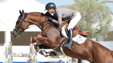 Ici sur la piste de l'Hubside Jumping de Grimaud en octobre, Celine Schoonbroodt - De Azevedo et Déesse des Embruns se sont imposées à Abou Dabi.