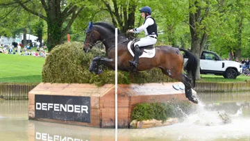 Le Britannique Tom McEwen et JL Dublin ont concédé quelques points de temps, mais ils restent en tête.