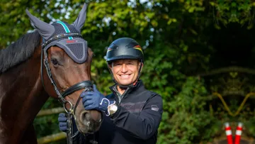 Moins impérial qu’à ses débuts avec Sam, Michael Jung affiche un visage plus humain qui fait plaisir à voir. 