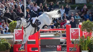 Au Printemps des sports équestres, Aurélien Leroy et Croqsel de Blaignac ont ébahi le public, fin avril à Fontainebleau.
