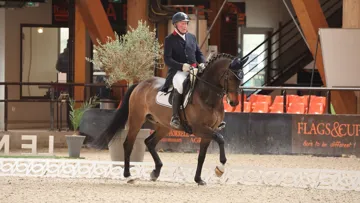 Ici au Mans, Gilles Siauve et Feneton se montrent réguliers sur le circuit du Grand National