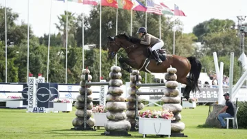 Marie Pellegrin et Deuxcatsix d'Eglefin lors du CSI 4* de Vejer de la Frontera.