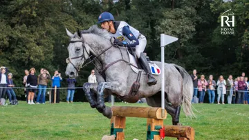 Sur la route de Versailles : que mange Diabolo Menthe, le partenaire de Nicolas Touzaint ?