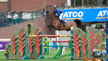 Aux rênes d’Estrella de la Batia, Julien Gonin s’est offert l’épreuve majeure de la première journée du CSIO 5* de Calgary, au Canada, hier.
