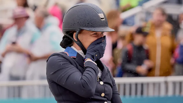 Double médaillée de bronze aux championnats du monde de Herning en 2022, Rebecca Hart a décroché ses premières médailles individuelles paralympiques à Versailles.