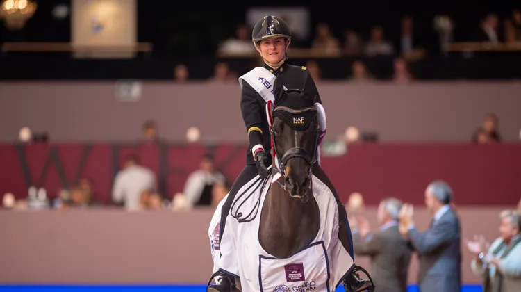 Pauline Basquin et Sertorius de Rima Z Ifce ont hissé le drapeau français sur la première marche du podium de l'étape de la Coupe du monde de Madrid.
