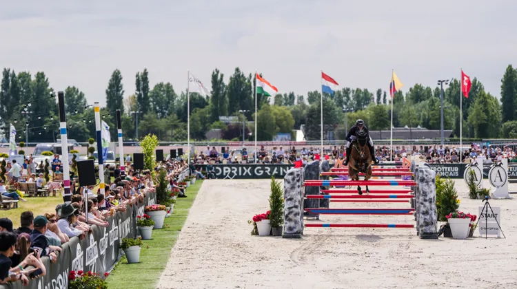 L’an passé, Cian O’Connor et Ève d’Ouilly avaient gagné le Grand Prix, alors de niveau 3*. La semaine prochaine, l’Irlandais sera l’une des têtes de série du CSI 4* de Cabourg Classic.