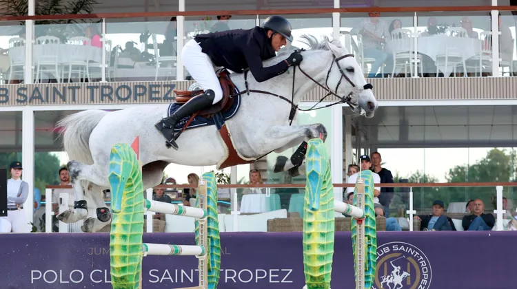 Les soirées se suivent et se ressemblent pour Grégory Wathelet, associé ce soir à Argentina de la Marchette.