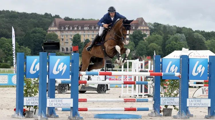 Alexis Goury et Coloree de Poteau ont engrangé leur première victoire au niveau 4* et dans le Grand National.