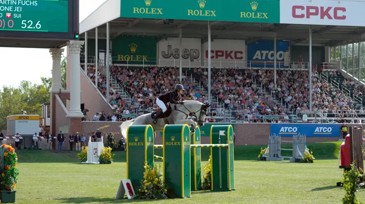 Martin Fuchs, double tenant du titre avec son fabuleux Leone Jei, tentera de devenir le premier cavalier à remporter cette épreuve de légende pour la troisième année consécutive.