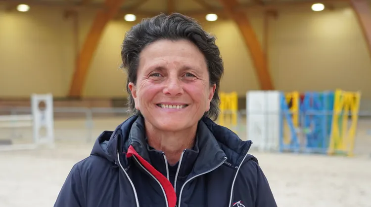 Véronique Bartin œuvre déjà au service de la FFE depuis plusieurs années, intervenant régulièrement auprès des cavaliers Poneys, Enfants et Juniors.