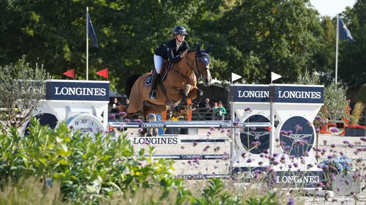 À dix-huit ans, Tabitha Kyle a mené Ottani à la victoire dans la Consolante des cinq ans