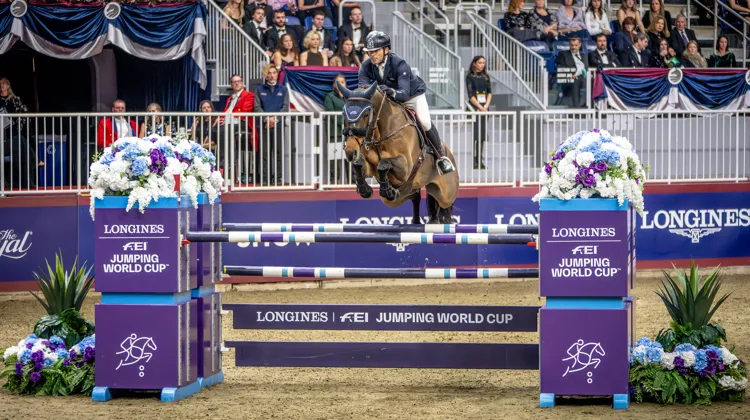 Conor Swail a remporté le Grand Prix 5* de Toronto avec Casturano