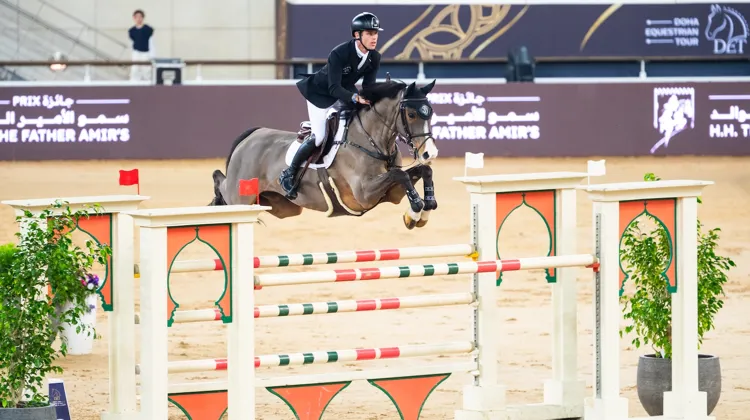 Aujourd'hui, Scott Brash a remporté les deux Grand Prix des CSI de Doha. 