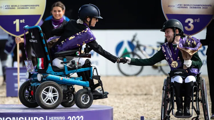 L’Italienne Sara Morganti et l’Irlandais Michael Murphy, médaillés d’or et de bronze en Grade I.
