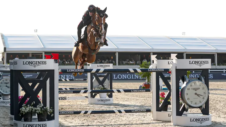 Emanuele Gaudiano et Chalou, vainqueurs du Grand Prix CSIO 5* d'Abou Dabi