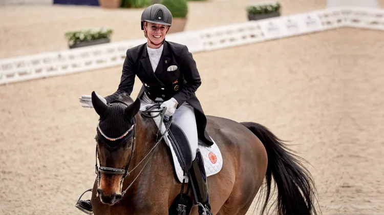 Jessica von Bredow-Werndl et Dalera semblent bien parties pour signer un doublé en finale de la Coupe du monde