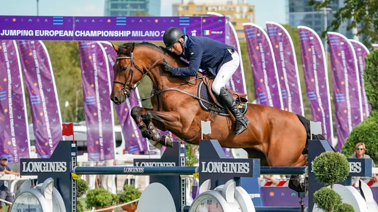 Jens Fredricson et Markan Cosmopolit conservent la tête en individuel.