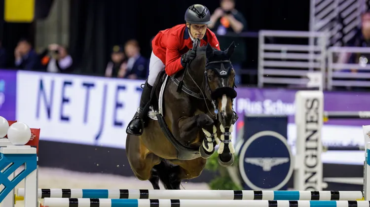 Pius Schwizer monte ici Vancouver de Lanlore lors de la dernière finale de la Coupe du monde, dont tous deux ont terminé sixièmes