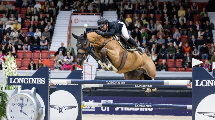 Richard Howley et Consulent de Prelet ont réalisé un doublé en remportant les Grands Prix d'Oslo et Helsinki