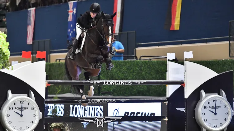 Katherine Dinan et Brego R'n B se sont imposés, hier soir, dans le Grand Prix du CSI 5*-W de Washington