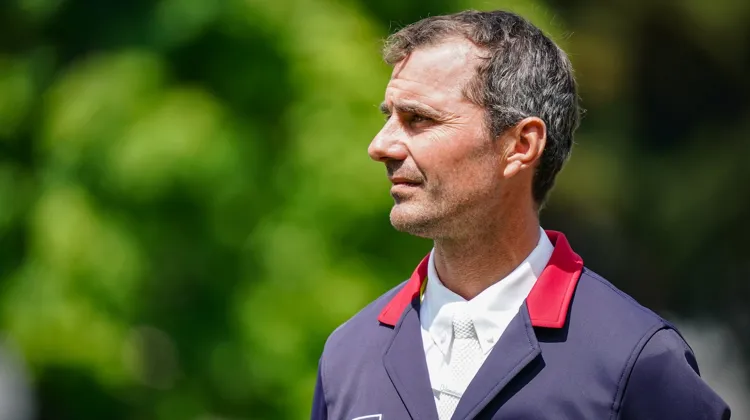 Âgé de quarante-cinq ans, Nicolas Delmotte entend bien retrouver le sport de haut niveau… mais pas à n’importe quel prix!