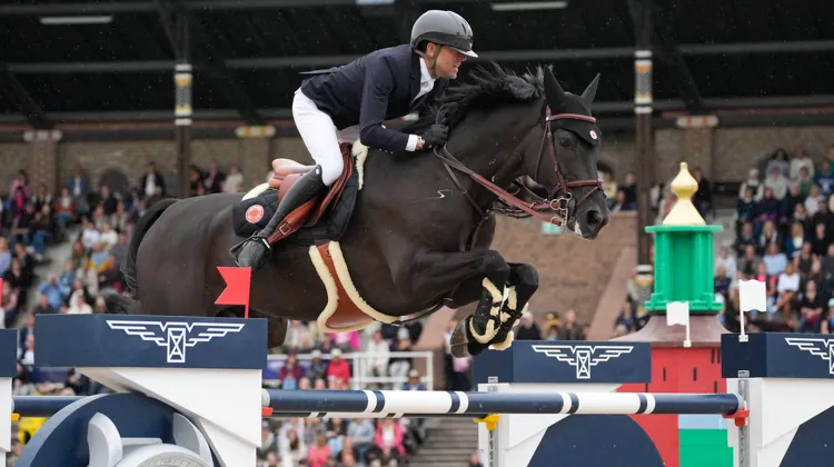 Ici à Stockholm, Simon Delestre et Dexter Fontenis ont remporté la Vitesse à 1,60m au programme de ce samedi à Londres