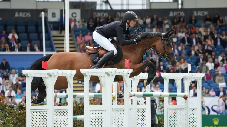 Henrik von Eckermann et Glamour Girl se sont imposés sur 1,60m à Valkensward ce samedi