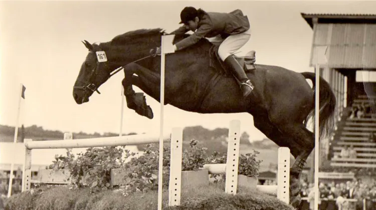 Janou Lefebvre et Kenavo D en 1964, quelques semaines avant leur participation aux Jeux olympiques de Tokyo.