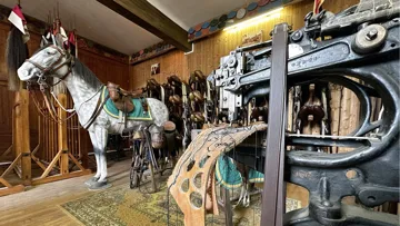  Les plus belles pièces de l’école sont exposées dans la sellerie d’honneur.