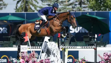 Daniel Deusser et Gangster Vh Noddevelt pendant le CSIO 5* de Calgary, en septembre 2024.