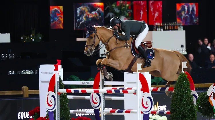 François-Xavier Boudant et Brazyl du Mezel ont débuté le Salon du cheval de Paris comme ils avaient achevé Équi Seine il y a trois semaines.