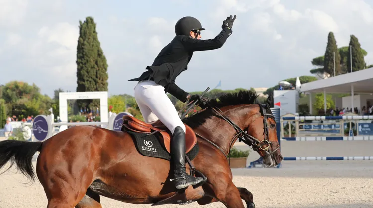 Henrik von Eckermann et sa Glamour Girl ce soir à Rome. 