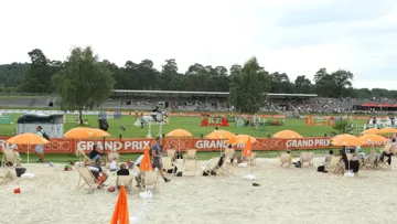 Le Grand Prix Classic Summer Tour accueille ce week-end le meeting des propriétaires dans une ambiance chaleureuse et conviviale. Photo PSV Morel