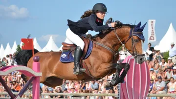 Ninon Castex et Quabar des Monceaux, qui avaient terminé septièmes au classement individuel l'an dernier, tenteront cette fois-ci de monter sur le podium. Photo Camille Kirmann