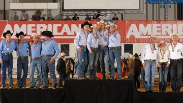 L'Allemagne est parvenue à voler le titre à l'Italie lors du championnat d'Europe de reining, qui s'est déroulé au cours du salon Americana, en Allemagne © FEI / Art and Light