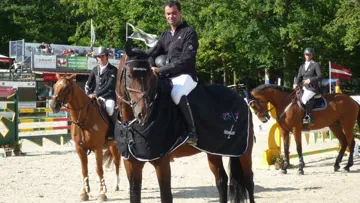 Florian Angot et Open Up Semilly remportent le Grand National du Mans