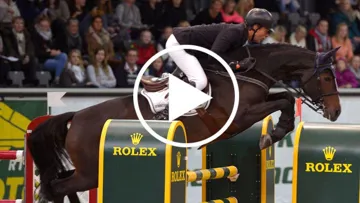 Jeroen Dubbeldam & BMC Utascha SFN (Ph. Annette Boe Ostergaard/FEI).