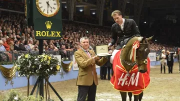 Marc Houtzager et Sterrehof's Tamino victorieux à Londres. (Ph. Kit Houghton/FEI)