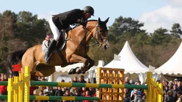 Marc Houtzager et Sterrehof'Voltaire, vainqueurs du Grand Prix du CSI 3* en 2012. Crédit Jennifer Decamp