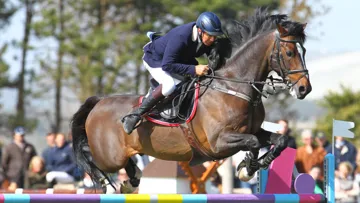 Steven Whitaker et Locarno 62, ici au CSI 3* du Touquet, ont remporté hier un petit Grand Prix à 1,55m, sur la piste en sable de Bourg-en-Bresse. Photo Scoopdyga