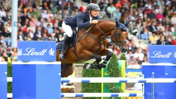 Patrick Stuhlmeyer et Lacan 2, ici lors du Grand Prix du CHIO d?Aix-la-Chapelle l?an dernier, ont contribué à la propulsion de l?équipe Allemande sur la première marche du podium. Photo Scoopdyga