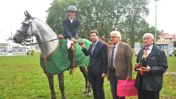 Sébastien Duplant a remporté le Grand Prix du CSI 3* de Vichy. Photo Pixizone
