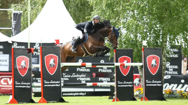 Vainqueurs du Talent Hermès en avril dernier, Alexandre Fontanelle et Prime Time, affiche un épatant chronomètre dans le barrage de ce Grand Prix de Grand Prix Classic. Ils remportent ainsi la victoire. Crédit PSV Morel