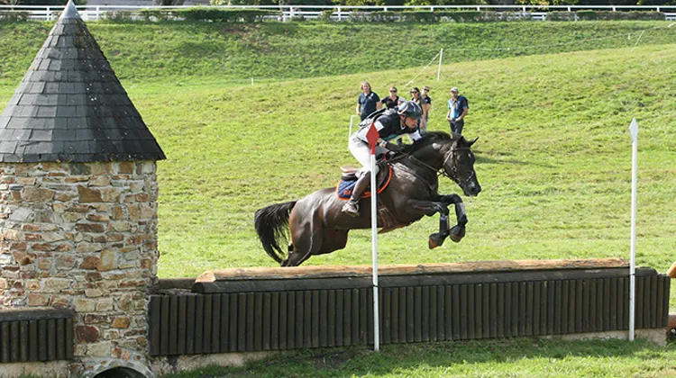 Ustinov se balade sur le cross. Photo Pauline Chavalier