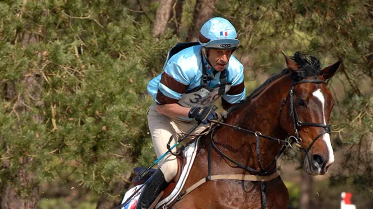 Bruno Bouvier et son fidèle Harry lors du CICO 3* de Fontainebleau, en 2009. Photo Scoopdyga