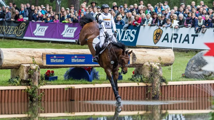 Ingrid Klimke et sa jeune Escada JS ont pris les devants à l'issue du cross du CCI 4* de Luhmühlen.
